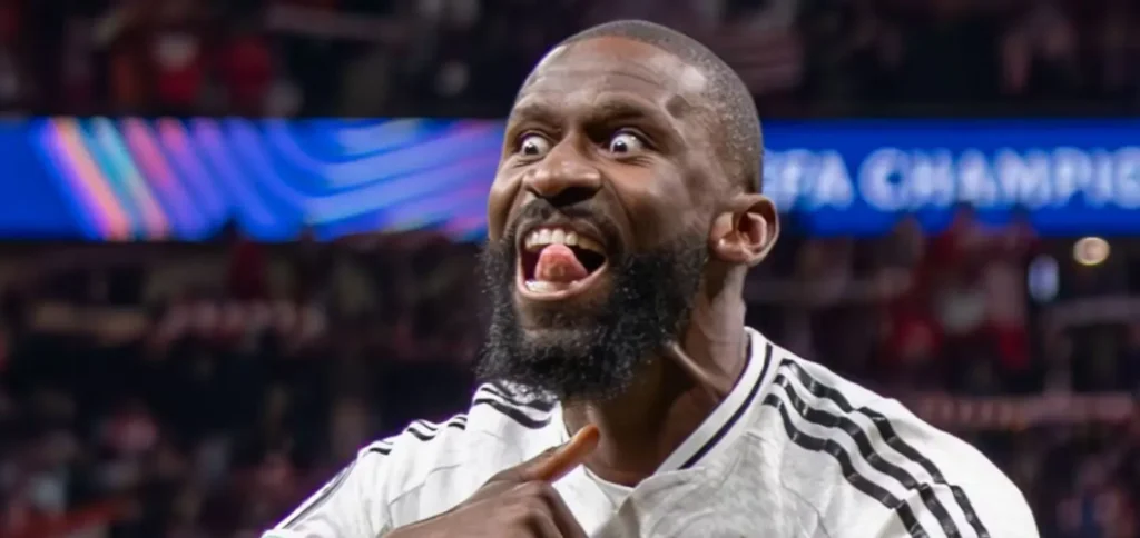 Antonio Rüdiger blir ikke å se i El Clasico. Forsvareren soner både karantene og er ute med skade for tiden.