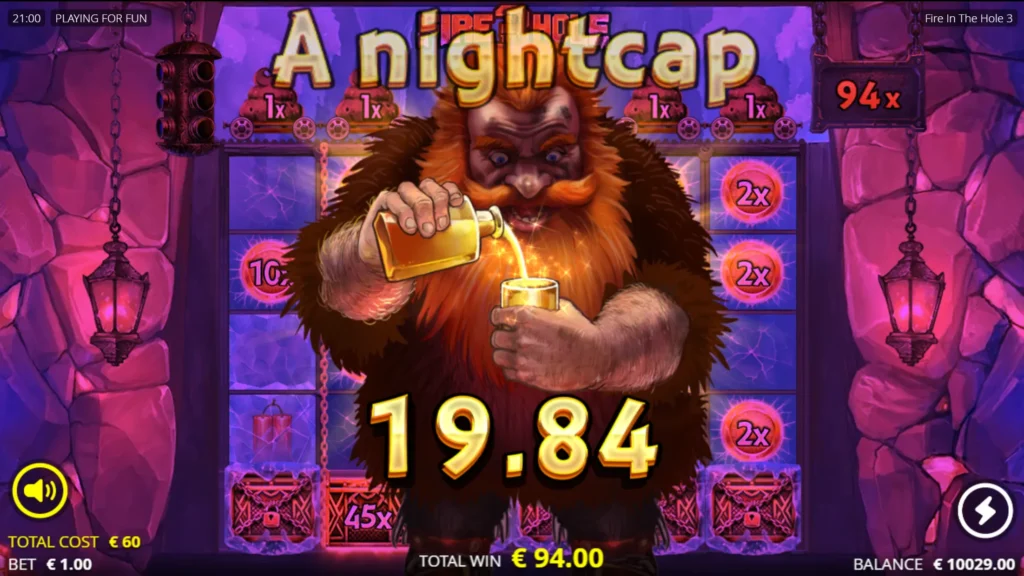 Dvergen feirer gevinst på fire in the hole 3 med en liten klunk nightcap