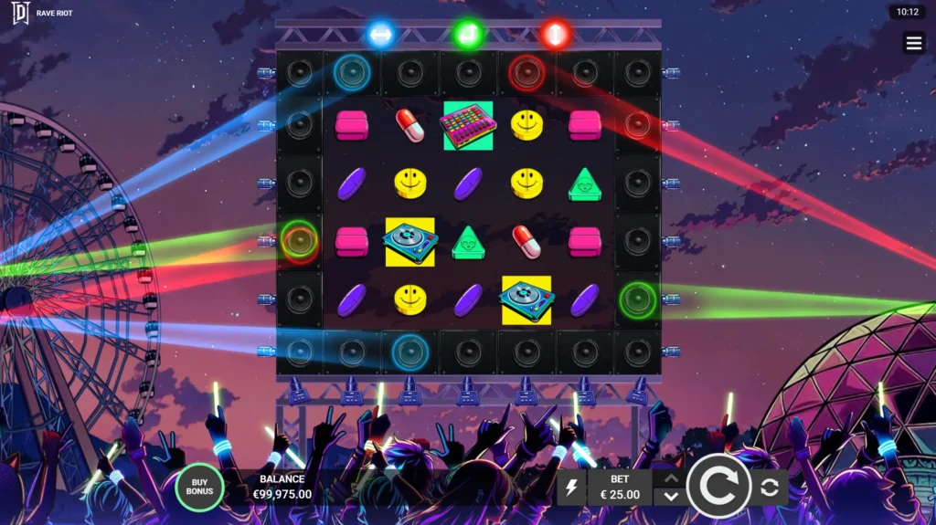 Skjermbilde av Degen studios spilleautomat Rave Riot,